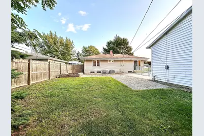 2622  6 Mile Rd, Racine, WI 53402 - Photo 20