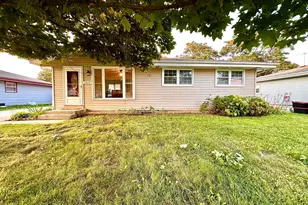 2622 6 Mile Rd, Racine, WI 53402 - Photo 2
