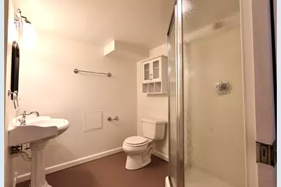 2622  6 Mile Rd, Racine, WI 53402 - Photo 14