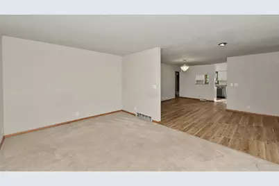 9634 W Rosedale Ave, West Allis, WI 53227 - Photo 14