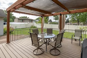 913 Oak Ave, Onalaska, WI 54650 - Photo 22