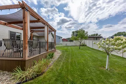 913  Oak Ave, Onalaska, WI 54650 - Photo 24