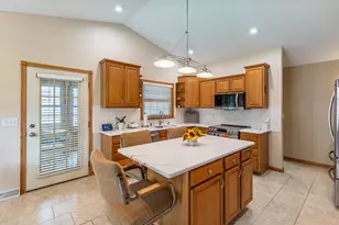 913 Oak Ave, Onalaska, WI 54650 - Photo 6