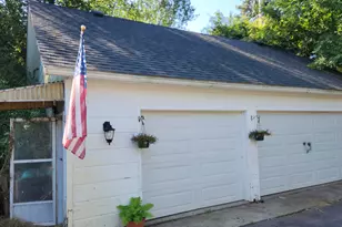 8210 Fishman Rd, Burlington, WI 53105 - Photo 2