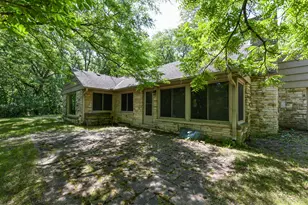W269S3178 Merrill Hills Rd, Waukesha, WI 53189 - Photo 38