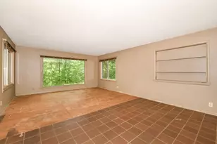 W269S3178 Merrill Hills Rd, Waukesha, WI 53189 - Photo 6