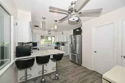5340 W Melvina St, Milwaukee, WI 53216 - Photo 10