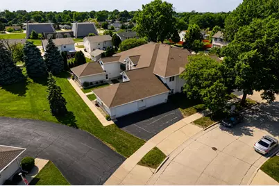 6105 S Creekside Dr #7, Cudahy, WI 53110 - Photo 34