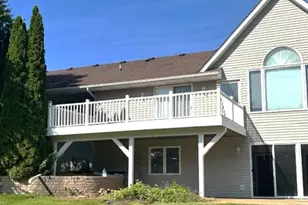 8651 Fieldstone Ct, Burlington, WI 53105 - Photo 8