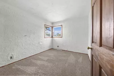 12430 W Burdick Ct, New Berlin, WI 53151 - Photo 28