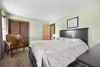 12430 W Burdick Ct, New Berlin, WI 53151 - Photo 22