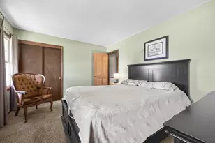12430 W Burdick Ct, New Berlin, WI 53151 - Photo 22