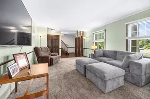 12430 W Burdick Ct, New Berlin, WI 53151 - Photo 8