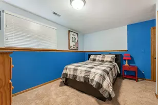 2114 Somerset Ct, Waukesha, WI 53186 - Photo 12