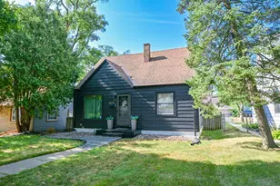 8113 W Townsend St, Milwaukee, WI 53222 - Photo 6