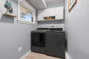3553 E Bottsford Ave, Cudahy, WI 53110 - Photo 14