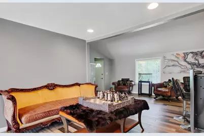 4740 W Donges Ln, Brown Deer, WI 53223 - Photo 6