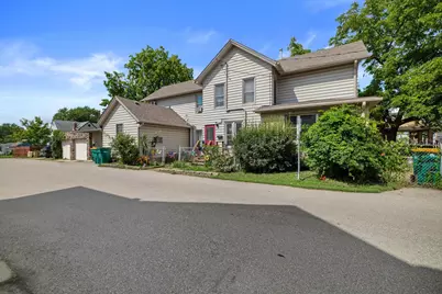 1228  Main St, Racine, WI 53182 - Photo 4