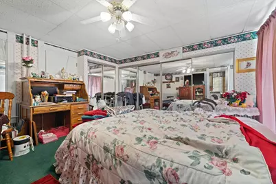 1228  Main St, Racine, WI 53182 - Photo 36