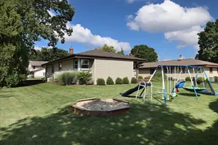 5000 S 65th St, Greenfield, WI 53220 - Photo 14