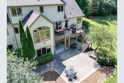 8510 W Hawthorne Rd, Mequon, WI 53097 - Photo 42