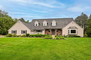 10270 N Range Line Ct, Mequon, WI 53092 - Photo 1