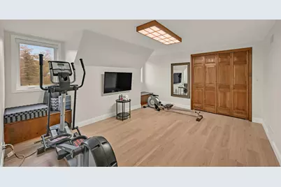 10270 N Range Line Ct, Mequon, WI 53092 - Photo 30