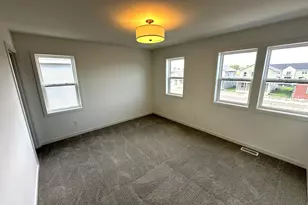 1060 Wipple Way, Sheboygan Falls, WI 53085 - Photo 10