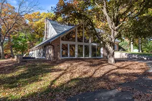 14220 Hillside Rd, Elm Grove, WI 53122 - Photo 50