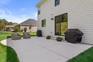 N69W23598 N Donna Dr, Sussex, WI 53089 - Photo 58