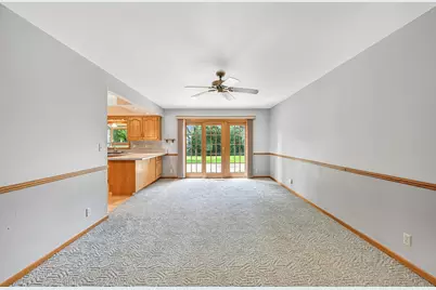 5625 S Monaco Pl, Hales Corners, WI 53130 - Photo 6