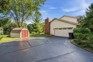 S69W32666 Westgate Dr, Mukwonago, WI 53149 - Photo 32