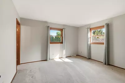 S69W32666  Westgate Dr, Mukwonago, WI 53149 - Photo 18