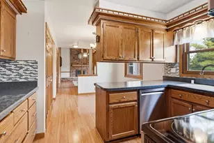 S69W32666 Westgate Dr, Mukwonago, WI 53149 - Photo 38