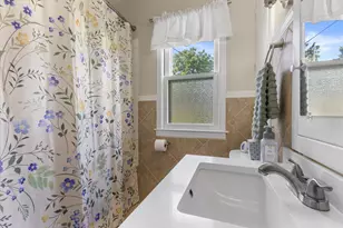 809 S 113th St, West Allis, WI 53214 - Photo 18
