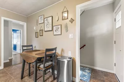 809 S 113th St, West Allis, WI 53214 - Photo 10