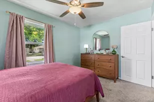 809 S 113th St, West Allis, WI 53214 - Photo 14