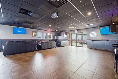 8775 N 107th St, Milwaukee, WI 53224 - Photo 34