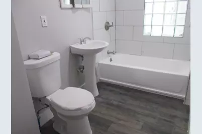 3922 N 19th Pl, Milwaukee, WI 53206 - Photo 14