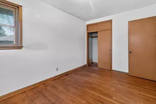 W222N8351 Plainview Pkwy, Lisbon, WI 53089 - Photo 14