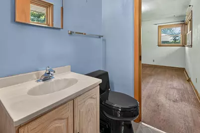 W222N8351  Plainview Pkwy, Lisbon, WI 53089 - Photo 18