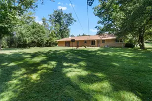 W222N8351 Plainview Pkwy, Lisbon, WI 53089 - Photo 40