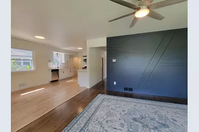 6925 N Darien St, Milwaukee, WI 53209 - Photo 4