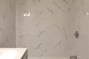6925 N Darien St, Milwaukee, WI 53209 - Photo 22