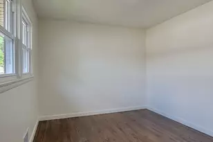 6925 N Darien St, Milwaukee, WI 53209 - Photo 10