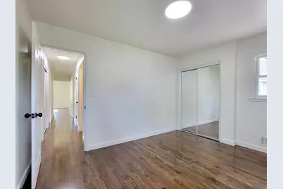 6925 N Darien St, Milwaukee, WI 53209 - Photo 20