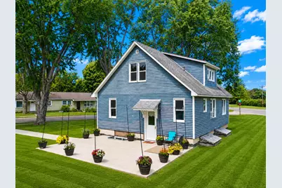 725  Lee Ct, Sparta, WI 54656 - Photo 1
