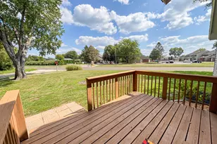 725 Lee Ct, Sparta, WI 54656 - Photo 2