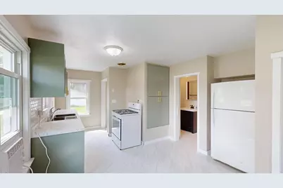 725  Lee Ct, Sparta, WI 54656 - Photo 6