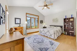 273 Cardinal Ln, Hartland, WI 53029 - Photo 12